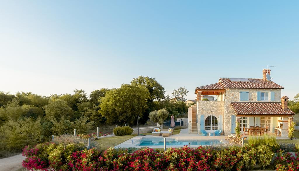 Villa Rajski Dvori Sveti Lovreč Pazenatički 외부 사진
